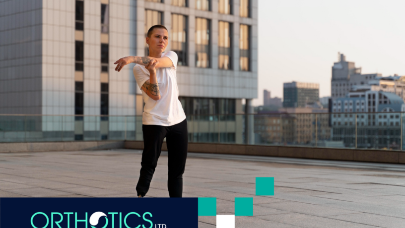 Daily Life with a Prosthetic Leg - featured An amputee with a prosthetic leg stretching out